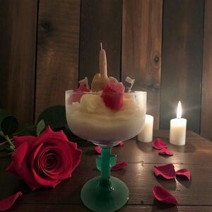Bleep Romance 24oz lemon blueberry crumble Candle